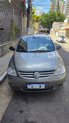 VOLKSWAGEN FOX 1.6 MI PLUS 8V FLEX 4P MANUAL VOLKSWAGEN FOX 1.6 MI PLUS 8V FLEX 4P MANUAL